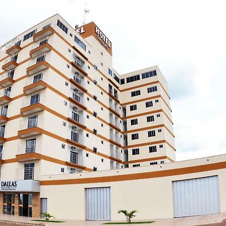 Dallas Palace Hotel Rio Paranaiba Eksteriør billede